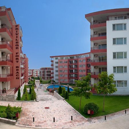 Privilege Beach Apartments Szveti Vlasz Kültér fotó