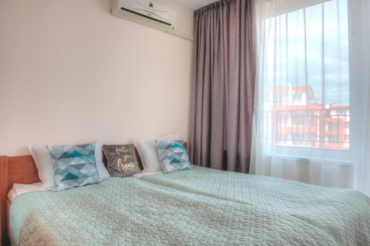 Privilege Beach Apartments Szveti Vlasz Kültér fotó