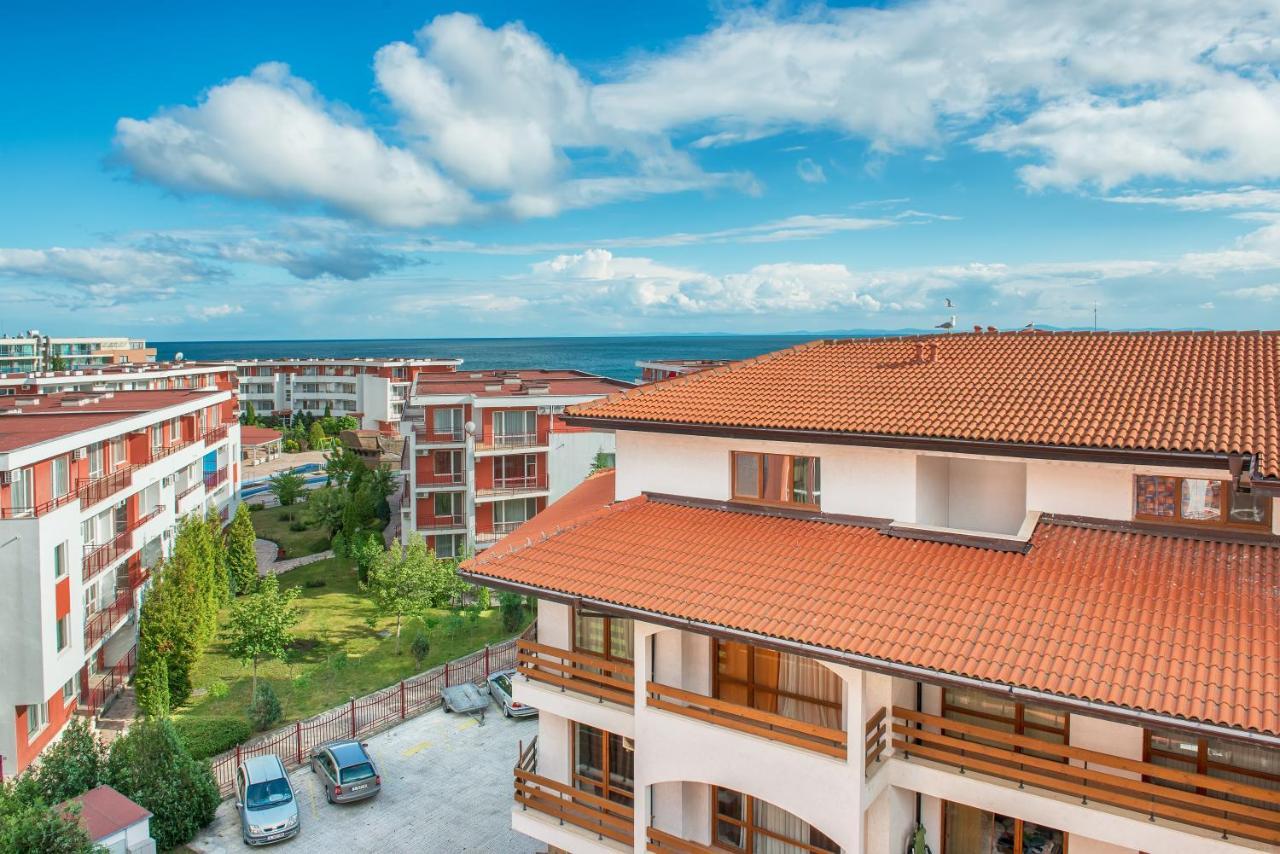 Privilege Beach Apartments Szveti Vlasz Kültér fotó