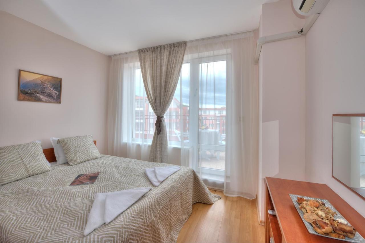 Privilege Beach Apartments Szveti Vlasz Kültér fotó