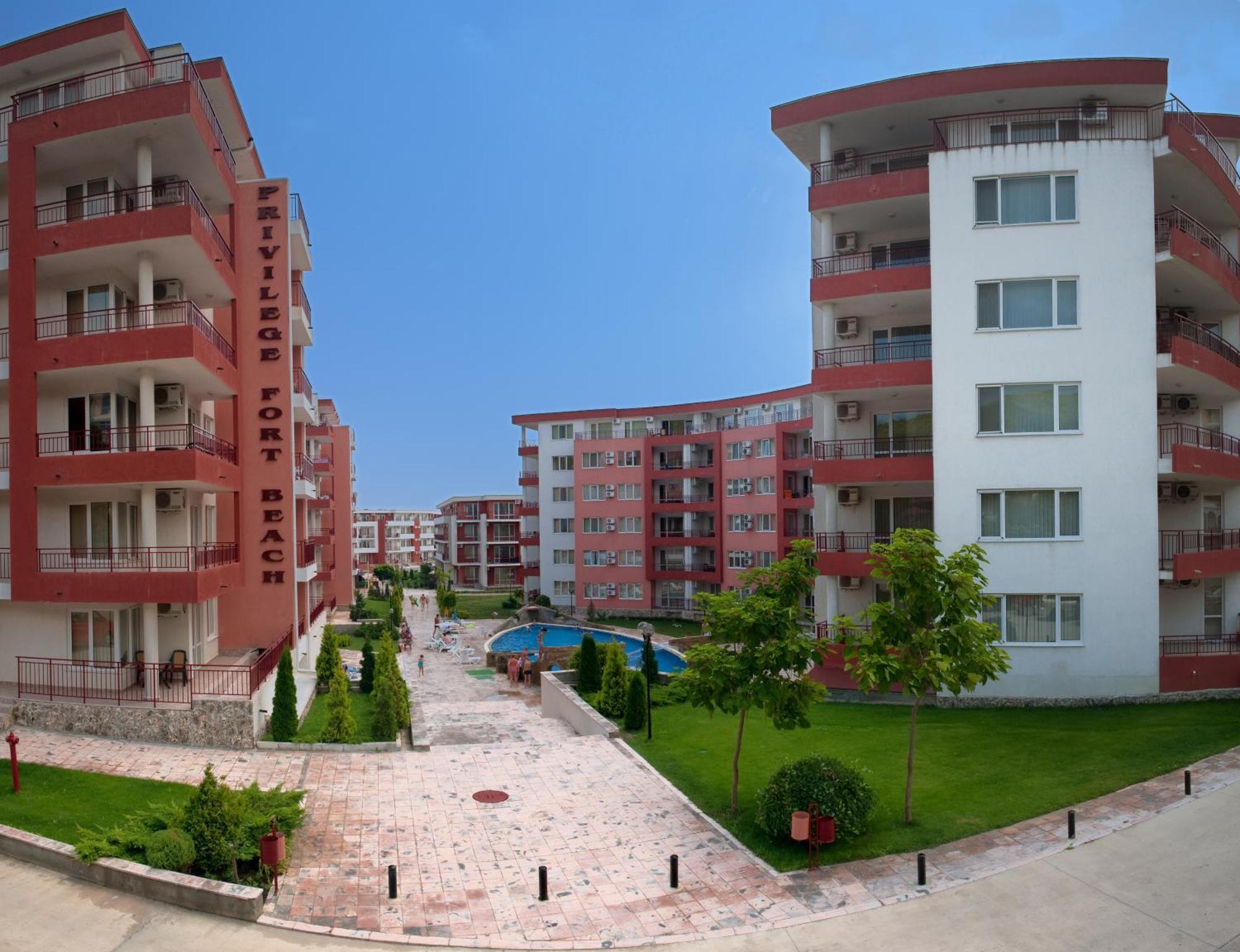 Privilege Beach Apartments Szveti Vlasz Kültér fotó